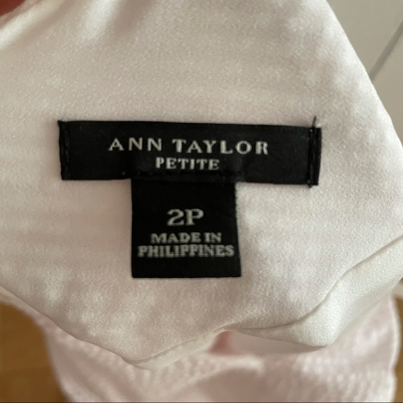 Ann Taylor Seersucker Flare Dress - Picture 4 of 5